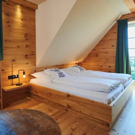 Hotel Agnesen-hof 3*