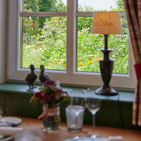 Agnesen-hof 3* 바르웨일러